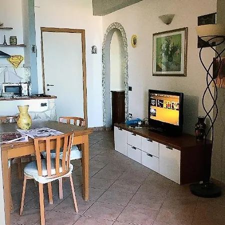 Redhouse Bed & Breakfast